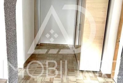 Casă cu 4 camere cu Teren 1774 Mp în Central - 9