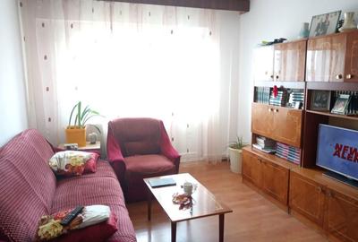 Apartament cu 4 camere decomandat în Central - 4