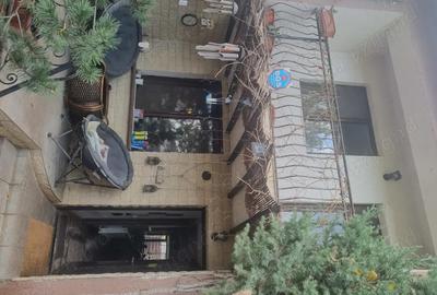 Casă cu 5 camere cu Teren 250 Mp în Central