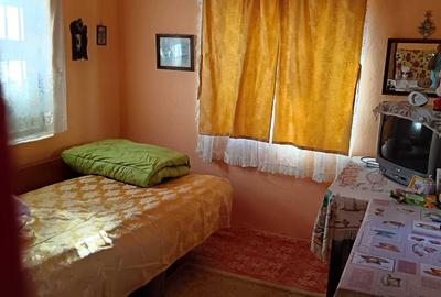 Casă cu 4 camere în Bulzești - 5