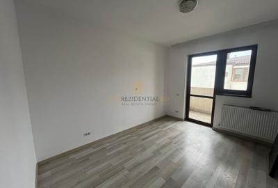 Apartament cu 3 camere decomandat în Apărătorii Patriei - 5