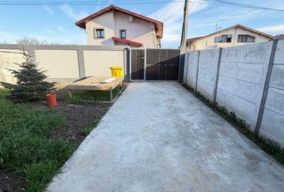 Casă cu 4 camere cu Teren 300 Mp în Central - 17