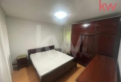 Apartament Decomandat 3 Camere, 1 Mai, Ion Oblemenco - 1