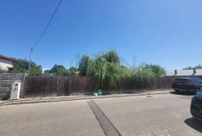 Teren de 899 mp, în Central - 2