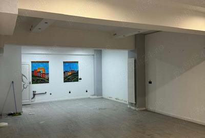 Spațiu comercial, de 70 mp, în Central - 1
