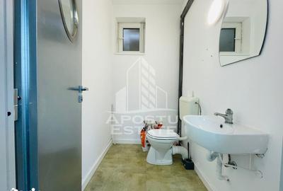Casă cu 3 camere cu Canalizare în Grădiște - 1