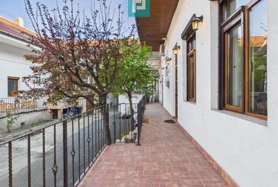 Apartament pe 3 niveluri - ultracentral, Arad - 12