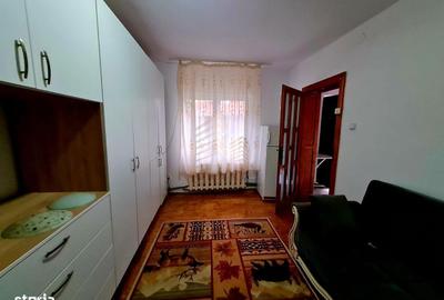 Garsonieră decomandată în Desa - 3