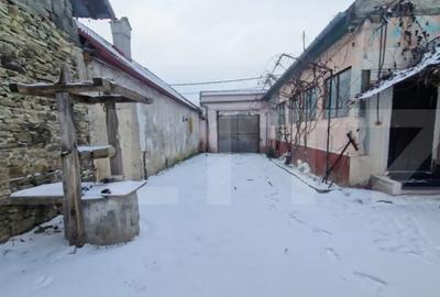 Casă cu 5 camere cu Canalizare în Central - 13