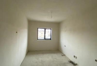 Casă cu 5 camere cu Teren 200 Mp în Florești - 16