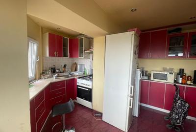 Apartament 3 camere decomandat Capital - 9