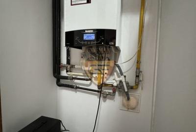 Casă individuală cu 8 camere cu Canalizare în Est - 11