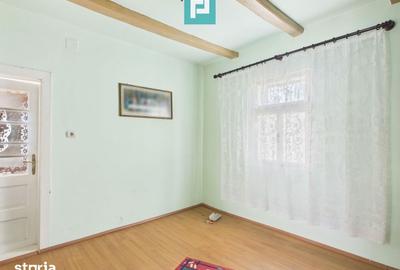 Casă cu 5 camere cu Teren 1629 Mp în Târnova - 9