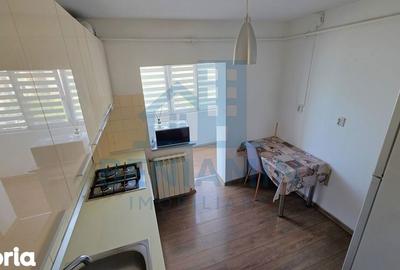 Apartament cu 2 camere decomandat în 1 Mai - 4