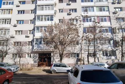 Piața Gorjului, bloc anvelopat, gaz separat, - 1