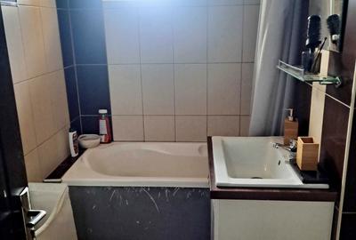 Apartament cu 2 camere decomandat în UTA - 4