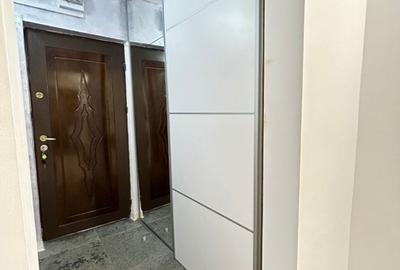 Garsonieră decomandată în Micro 3