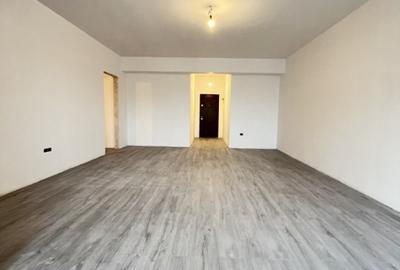 Apartament decomandat 3 camere -Compozitori