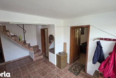 Casă cu 5 camere cu Teren 920 Mp în Central - 3