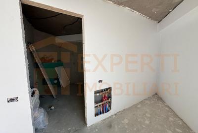 Casă individuală cu 4 camere cu Teren 214 Mp în Palazu Mare - 14