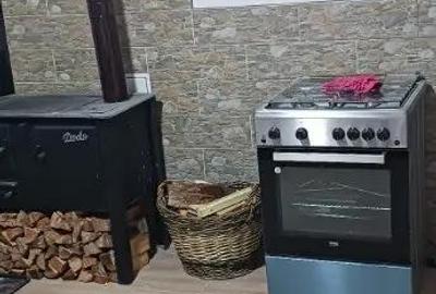 Casă cu 4 camere cu Teren 12000 Mp în Chelința - 1