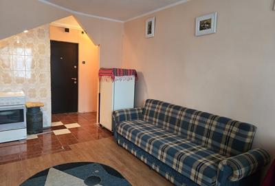 Garsonieră decomandată în Sud - 8