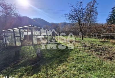 Casă cu 4 camere în Șuvița - 13
