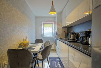 Apartament cu 3 camere de vanzare, Florilor Rasnov, Comision 0% - 8