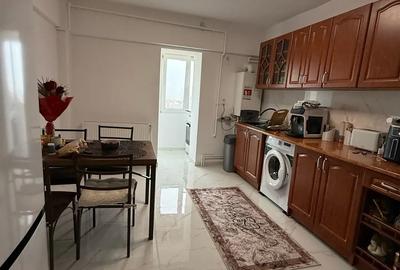 2 Camere decomandate, George Enescu - 1