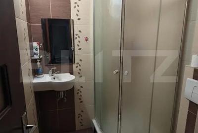 Apartament cu 4 camere decomandat în Micro 16 - 7
