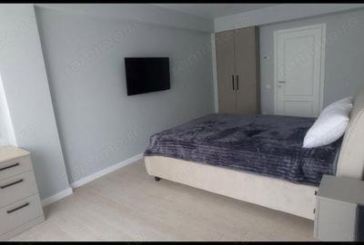 Apartament cu 2 camere semidecomandat în Colentina