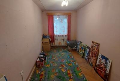 Apartament cu 3 camere decomandat în Luduș