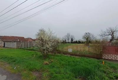Teren Construcții intravilan de 827 mp, în Voiteg - 3