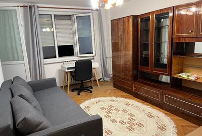 Apartament cu 2 camere decomandat, mobilat în Rogerius
