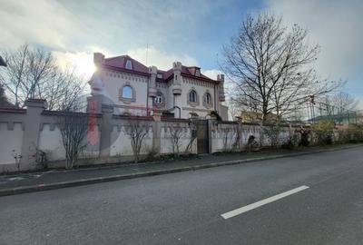 Casă individuală cu 12 camere cu Canalizare în Ferme - 17