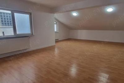 Casă cu 6 camere în Banat - 1