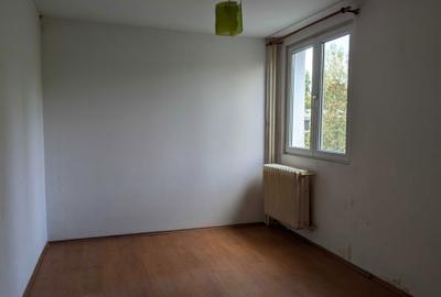 Apartament cu 2 camere semidecomandat în Alexandru Obregia - 3