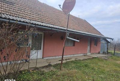 Casă cu 3 camere cu Teren 90 Mp în Chișlaz - 1
