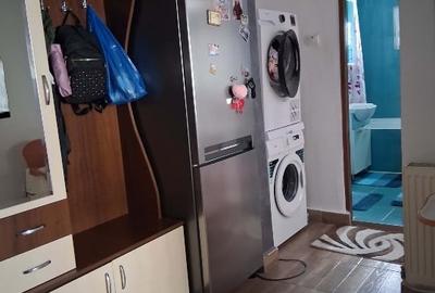 Apartament cu 3 camere, mobilat în Sud - 1