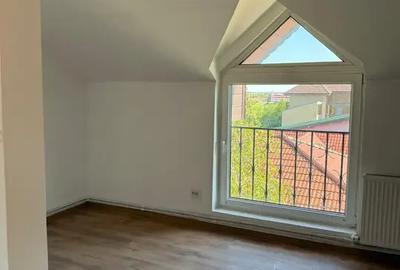 Casă cu 15 camere cu Canalizare în Theodor Pallady - 22