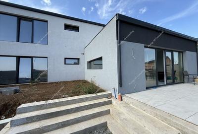 Vila moderna cu structura metalica, tehnologie NZEB si piscina | Giarmata - 24