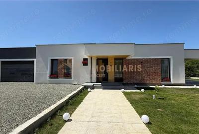 Casă cu Teren 700 Mp în Mocira - 1