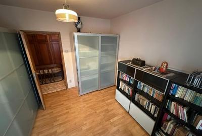 3 Camere Gorjului Militari Bloc reabilitat 3 Minute Metrou - 5