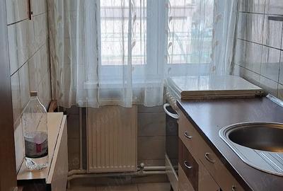 Garsonieră decomandată în Ostroveni - 3