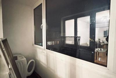 Apartament cu 3 camere decomandat în Circumvalațiunii