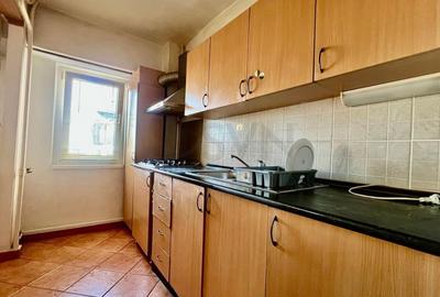 Garsonieră decomandată, mobilată în P-ța Victoriei - 4