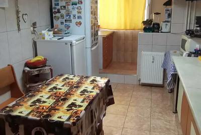 Vand apartament 4 cam confort 1 sporit 2 bai 2 balcoane MegaMall-Arena-Pantelimon - 2