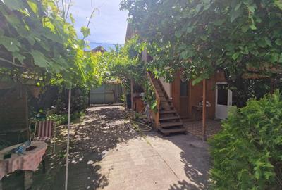 Casa zona 8 Martie P+1 pret 105000 euro - 3