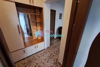 Apartament cu 3 camere decomandat în George Enescu - 2