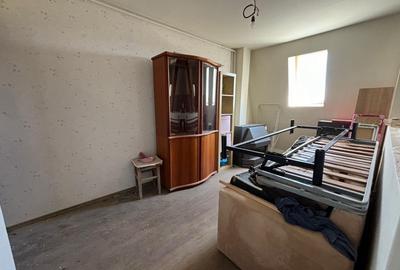 Apartament cu 2 camere decomandat, mobilat în Sângeorgiu de Mureș